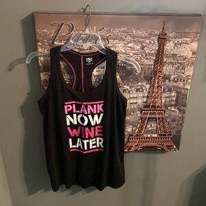 Athletic Works razorback top-Size Medium